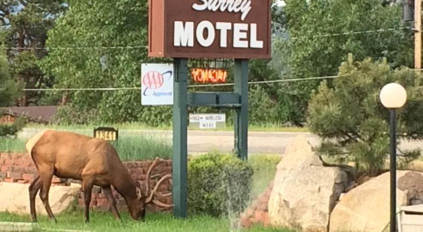 Saddle & Surrey Motel