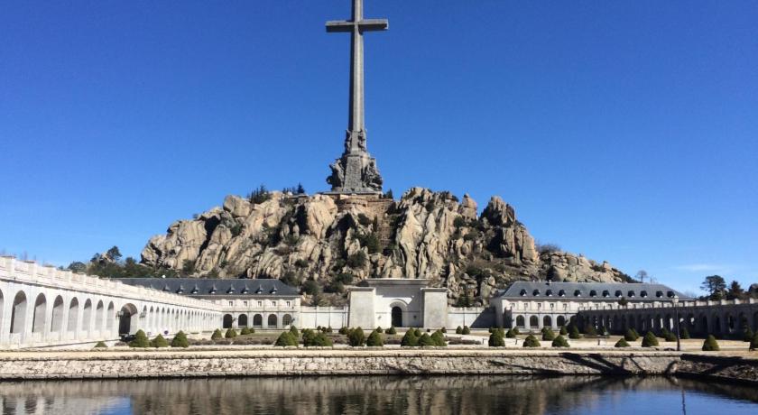 Hospederia Santa Cruz