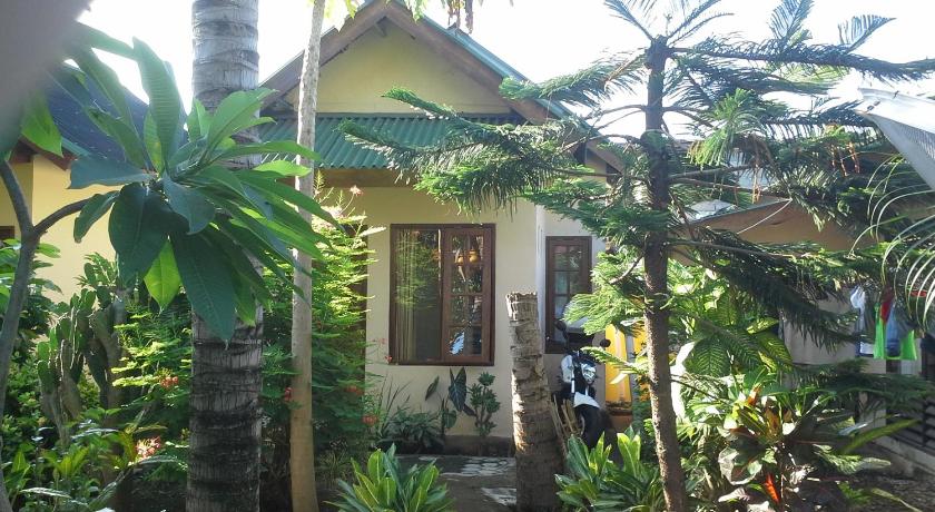 Arnel Bungalows