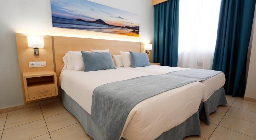 http://q-xx.bstatic.com/xdata/images/hotel/840x460/110861242.jpg?k=6fc99941679ca17a90a261992e738f466c8a192a3f76f78dba489939cd29d2b5&o=-1