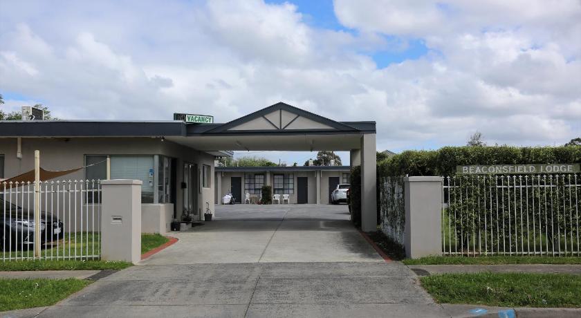 Beaconsfield Lodge Motel