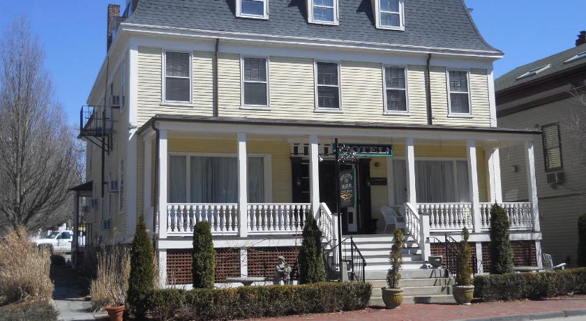 Bellevue Manor