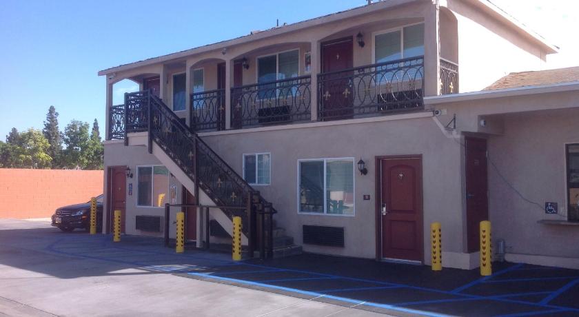Sun Light Motel