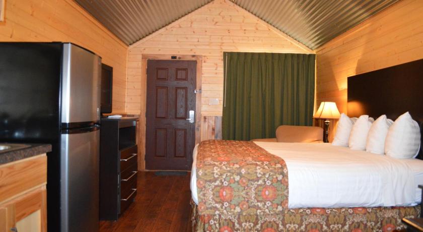Lone Star Lodge