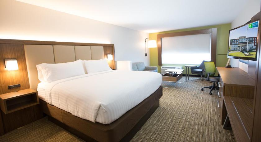 Holiday Inn Express And Suites Nashville North - Springfield By IHG