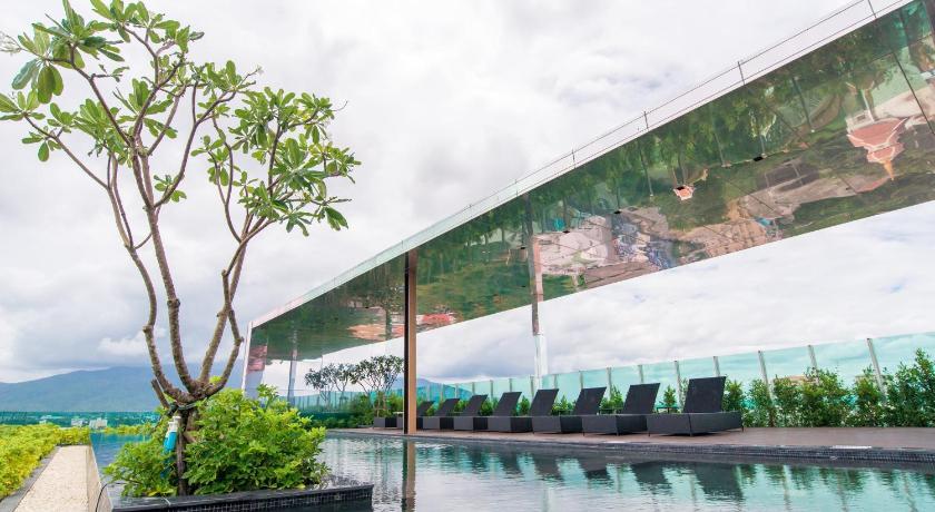 a bridge over a river with trees, The Astra A719 in Chiang Mai a bridge over a river with trees, The Astra A719 in Chiang Mai