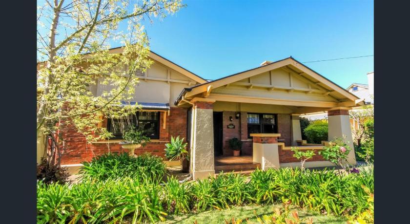 Ambrosia Holiday Home