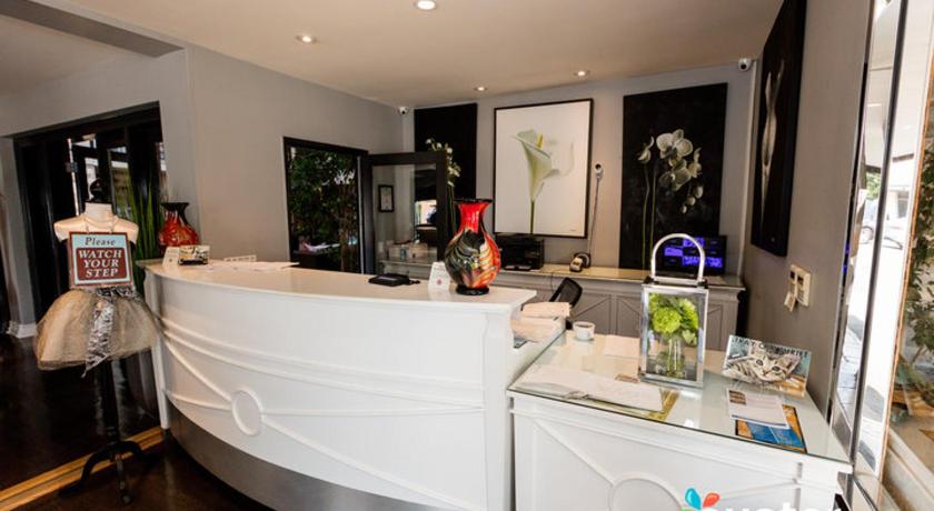 L.A. Sky Boutique Hotel