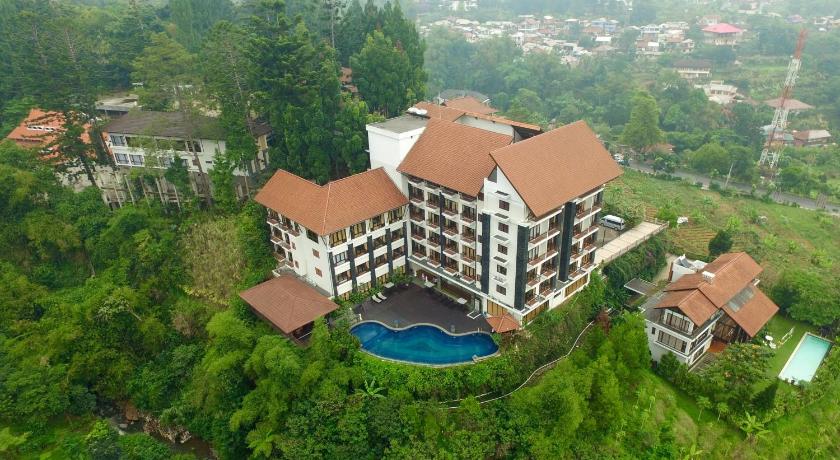 The Grand Hill Resort-Hotel