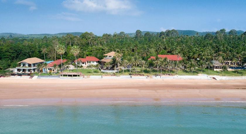 บ้านทรายทองบีช รีสอร์ท (Bansaithong Beach Resort)