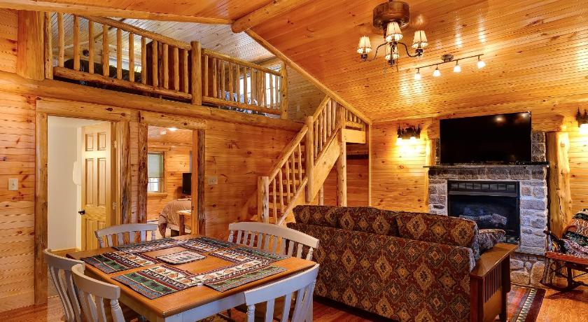 Cobble Mountain Lodge