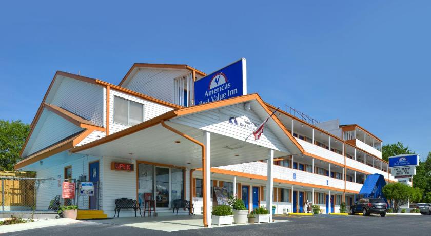 Americas Best Value Inn & Suites Branson - Near the Strip