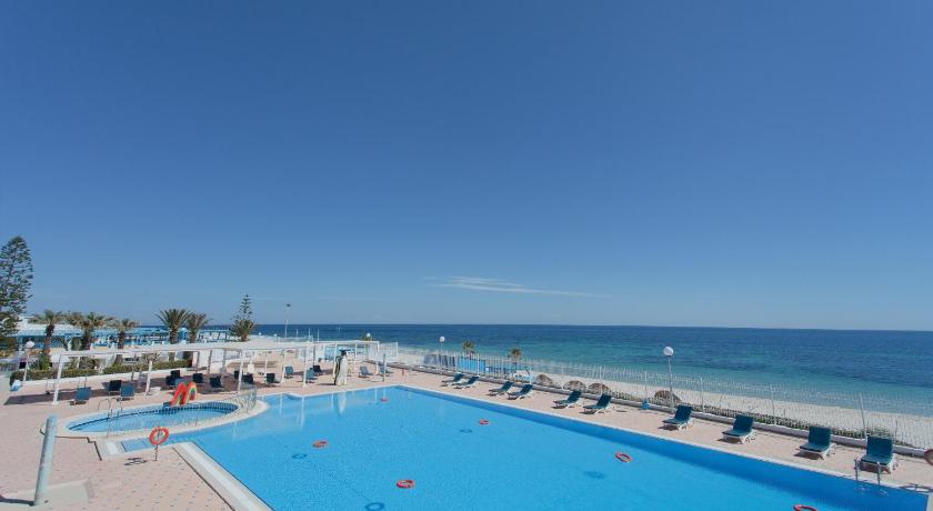 El Mouradi Club Selima