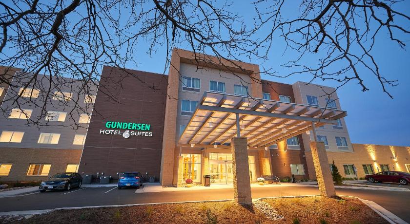 Gundersen Hotel & Suites