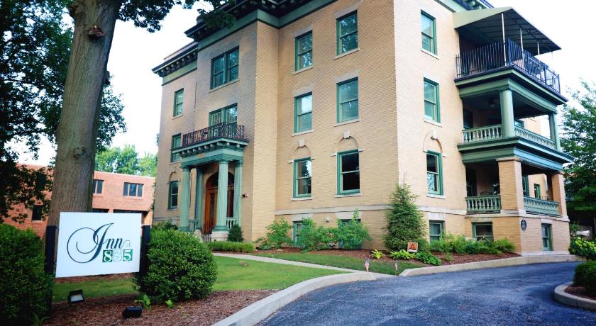 Inn at 835 Boutique Hotel
