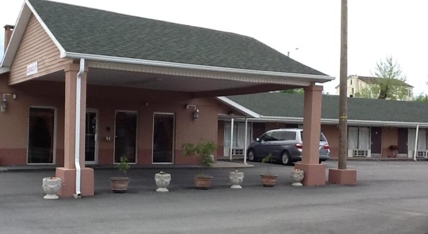 Caronoda Motel