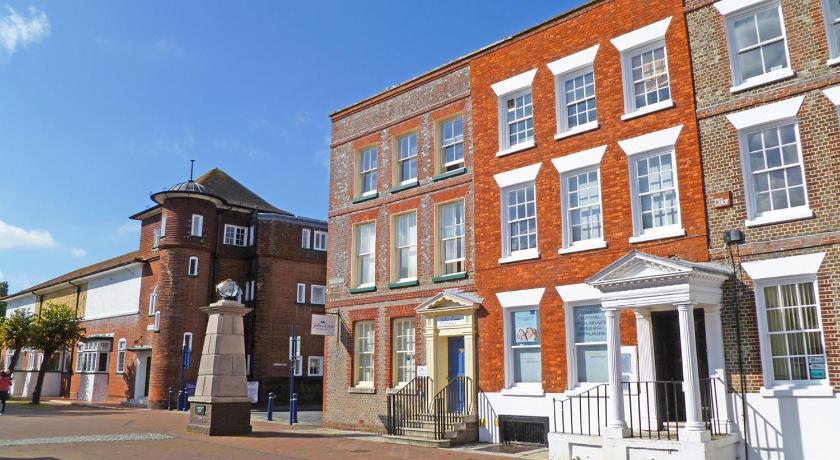 The Georgian Apartment