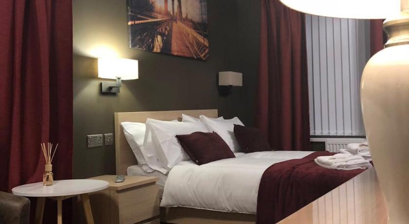 Bede Apartments