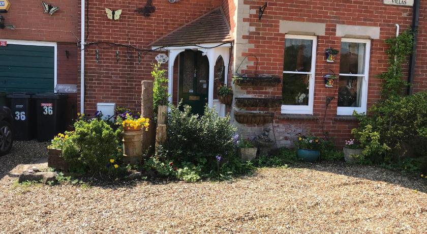 Melrose cottage