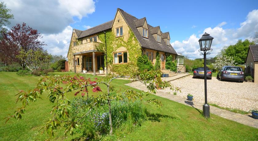 Woodland Guesthouse