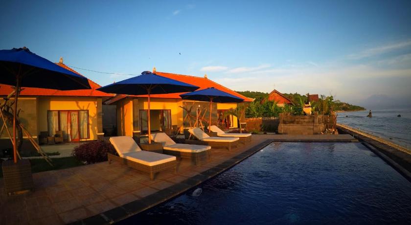 Cave Beach Bungalow