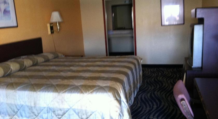Deluxe Inn Kilgore