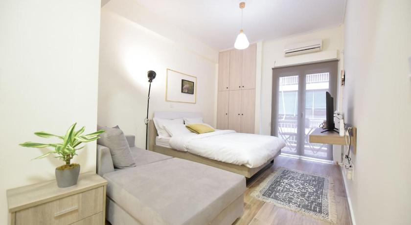 Live As A Greek in Artemis apartment - image 17