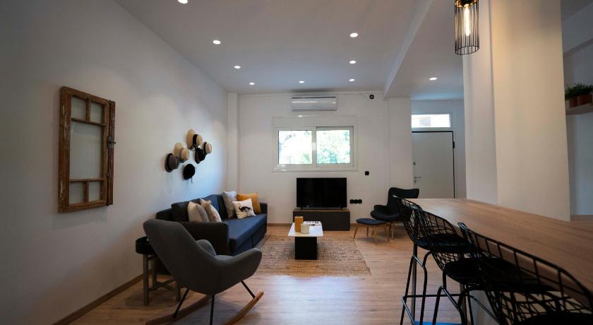 Modern 2bed 2bath Loft in Acropolis area - image 10