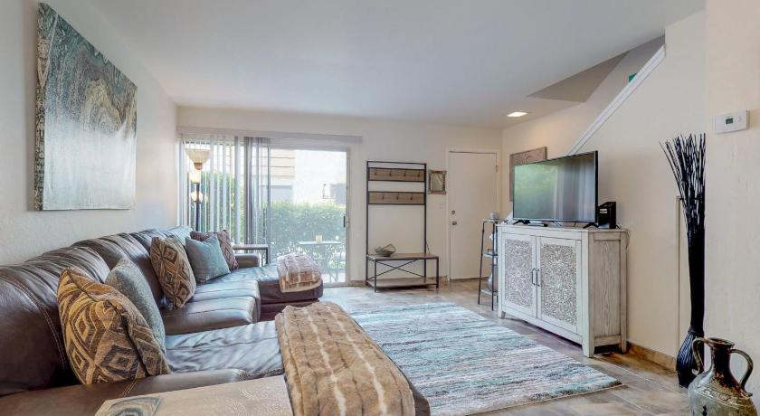 2 Bed 2 Bath Vacation home in Scottsdale