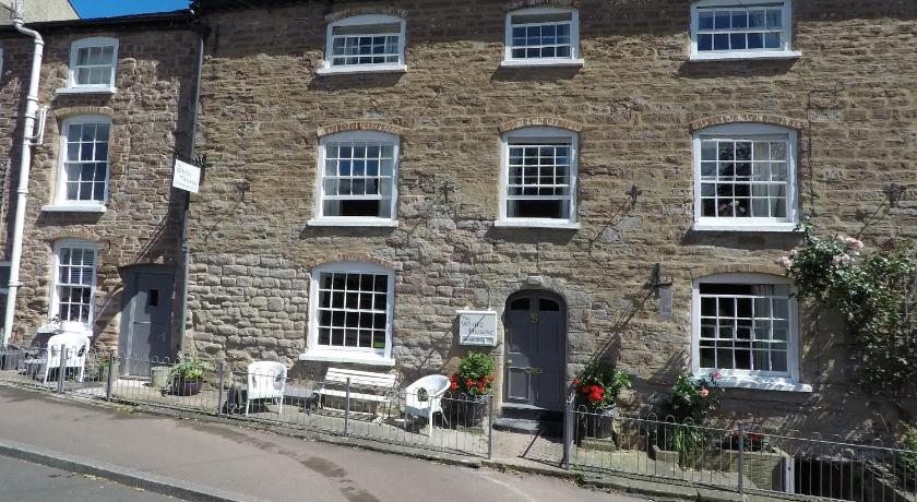 The Whitehouse Ross-On-Wye