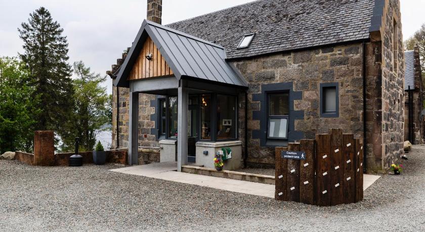 Ben Cruachan Inn - Restaurant, Pub with Rooms