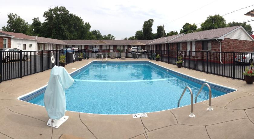 Moonlite Motel
