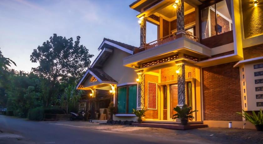 Maher House Borobudur