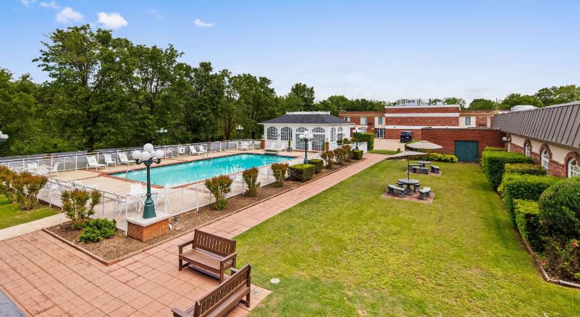 Osage Creek Lodge