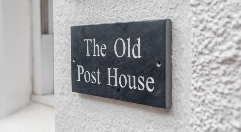The Old Post House