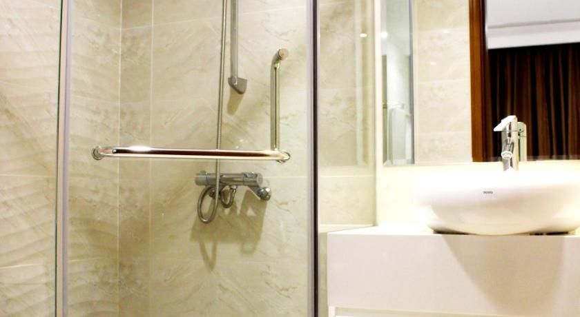 Two-Bedroom Apartment The Landmark Vinhomes Serviced Apartment