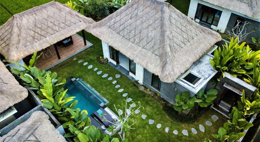 Three Gold Luxury Private Villas