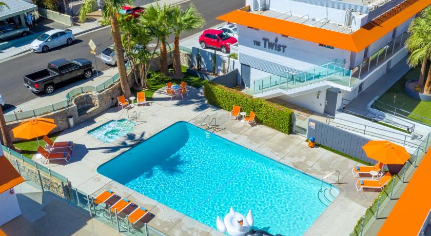 The Twist Palm Springs