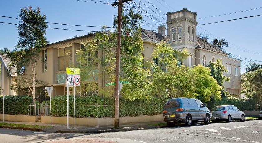 Cambridge Lodge Guest House