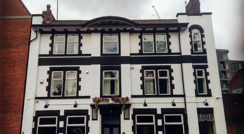 The Crow Inn
