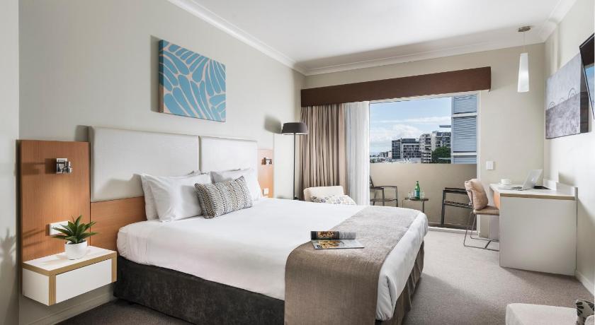 Grand Hotel and Apartments Townsville