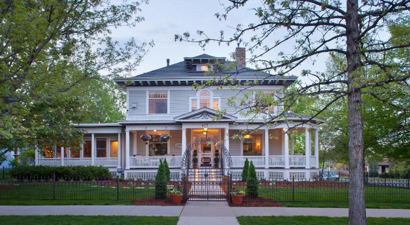 Edwards House