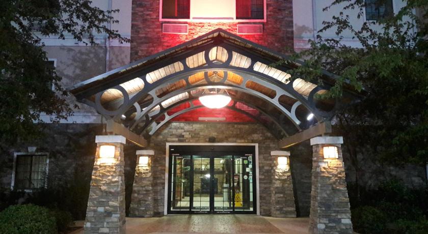 WeStay Suites - Covington/Mandeville