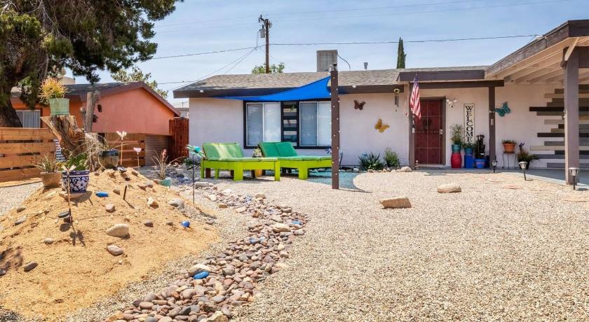 Joshua Tree Village House