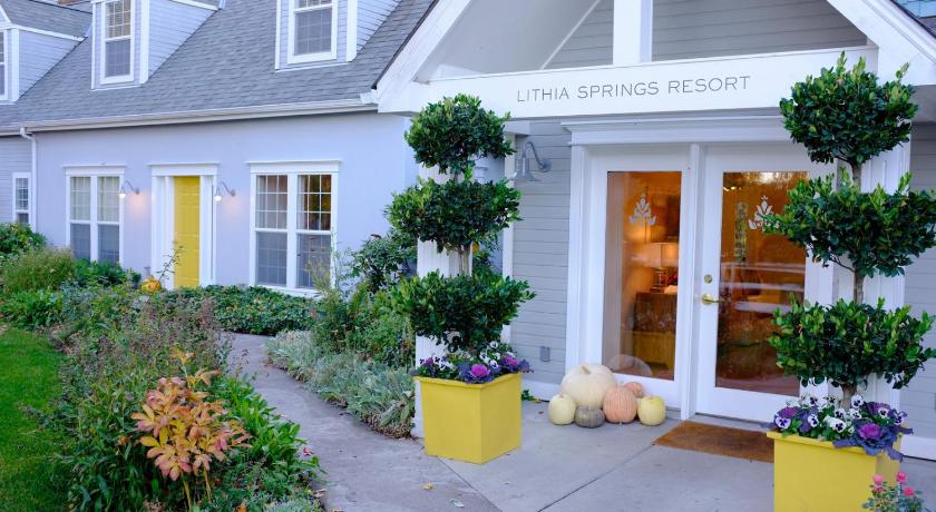 Lithia Springs Resort