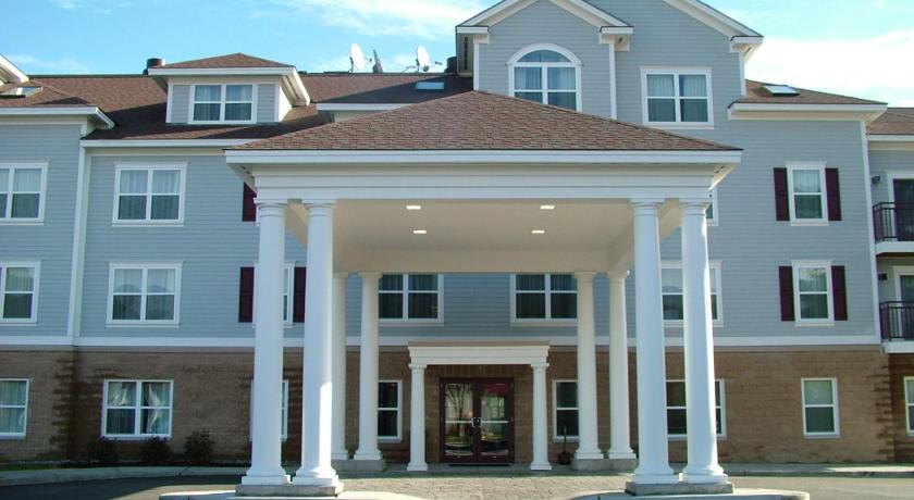 Holiday Inn Express Hotel & Suites White River Junction By IHG