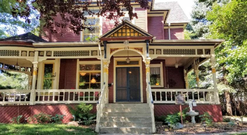 Historic Victorian Inn