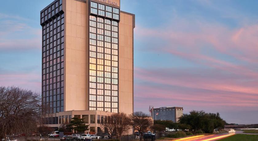 Crowne Plaza Dallas Market Ctr - Love Field By IHG