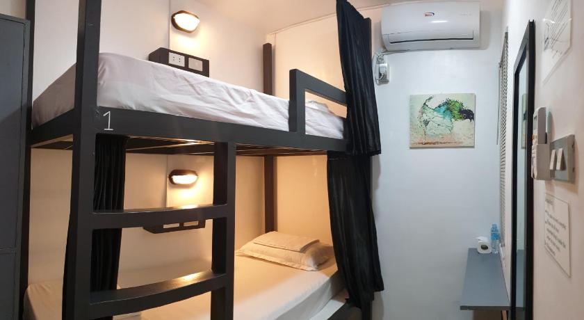 Island Brasserie Bed and Breakfast