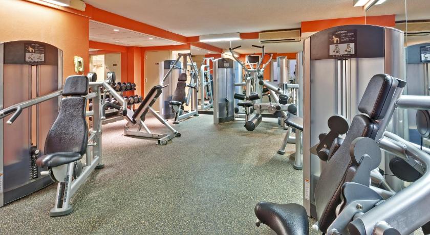 Crowne Plaza Chicago O'Hare Hotel & Conference Center By IHG